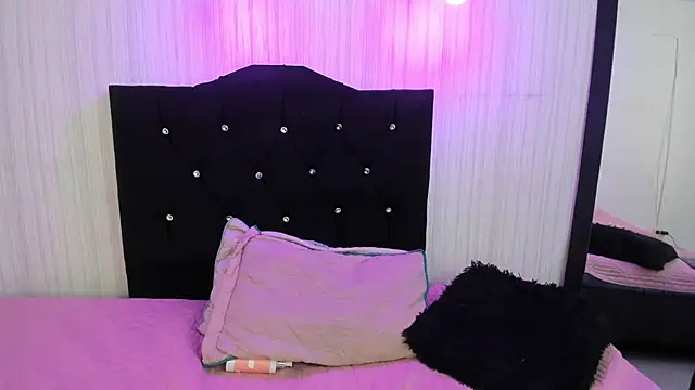 nicky angel1 online show from 02.25.25