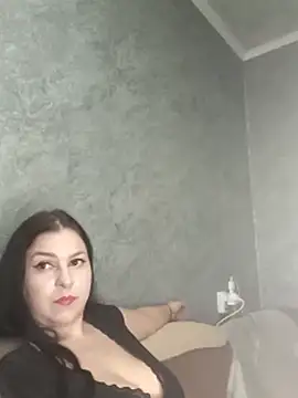 Snapshot of Greta_Tamar chatting on 03.06.25 Greta Tamar online show from 03.06.25