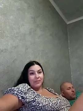 Snapshot of Greta_Tamar chatting on 09.23.25 Greta Tamar online show from 09.23.25