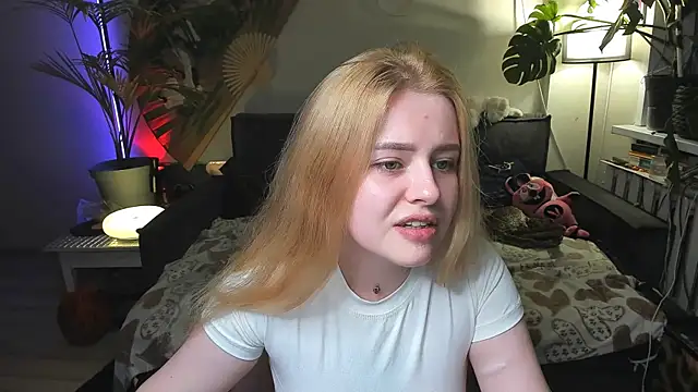 Alexa Pirs online show from 05.16.26