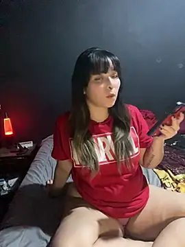 Snapshot of Solo_yoss chatting on 03.04.25 Solo yoss online show from 03.04.25