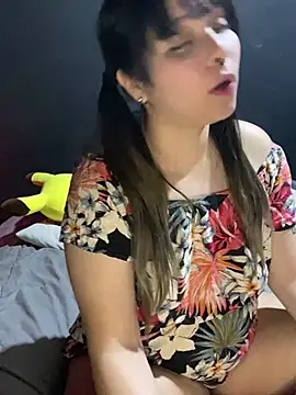 Snapshot of Solo_yoss chatting on 03.08.25 Solo yoss online show from 03.08.25