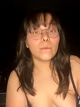 Snapshot of Solo_yoss chatting on 09.19.25 Solo yoss online show from 09.19.25