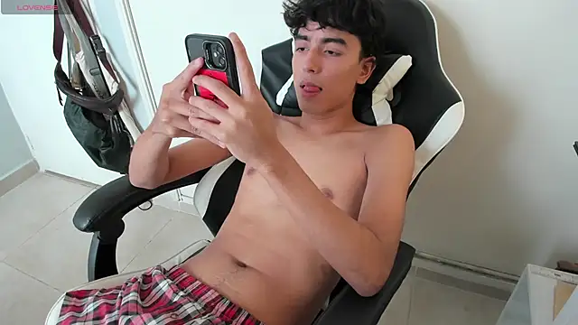 salvatore montt online show from 03.10.25