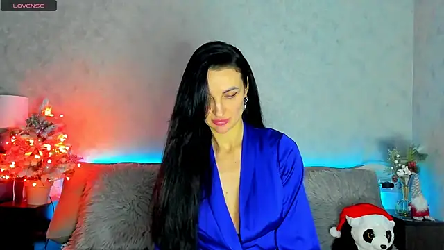 Tina Mart online show from 12.17.25