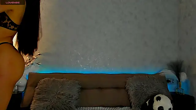 Tina Mart online show from 02.24.26