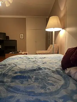 Budibudi5 online show from 02.13.26