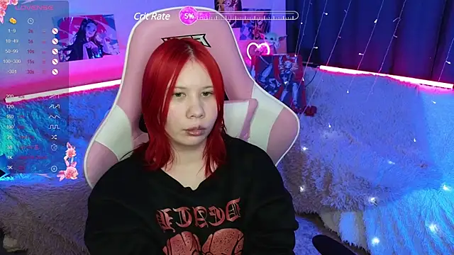 Little kitsune1707 online show from 03.05.25