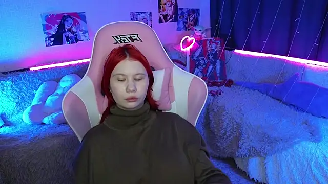 Little kitsune1707 online show from 03.11.25