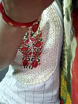 lovely----bhabhi online show from 12.18.25