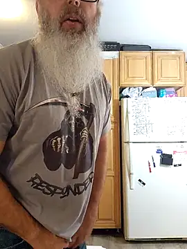 Snapshot of HardSteele97 chatting on 10.30.25 HardSteele97 online show from 10.30.25