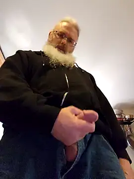 Snapshot of HardSteele97 chatting on 12.19.25 HardSteele97 online show from 12.19.25