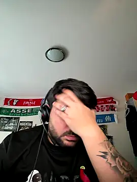 Sex-10-10 online show from 11.19.25