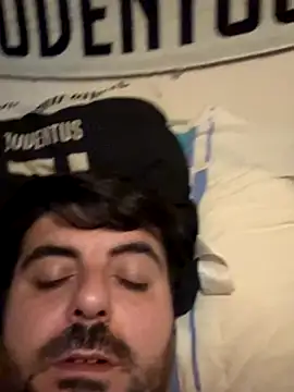 Sex-10-10 online show from 11.21.25