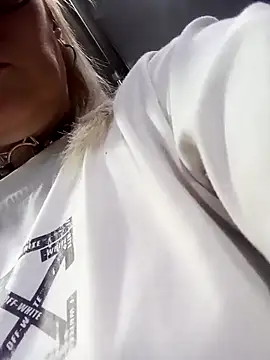 CandieGilson   online show from 11.24.25