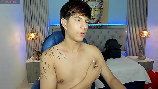 Estiv18  online show from 03.11.26