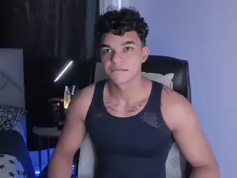 Snapshot of samm_sv chatting on 03.02.25 samm sv online show from 03.02.25