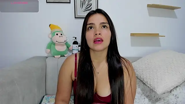 Snapshot of sarita_bigbooty_ chatting on 09.08.25 sarita bigbooty online show from 09.08.25