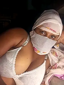 Snapshot of Sweet-jasmin chatting on 11.13.25 Sweet-jasmin online show from 11.13.25