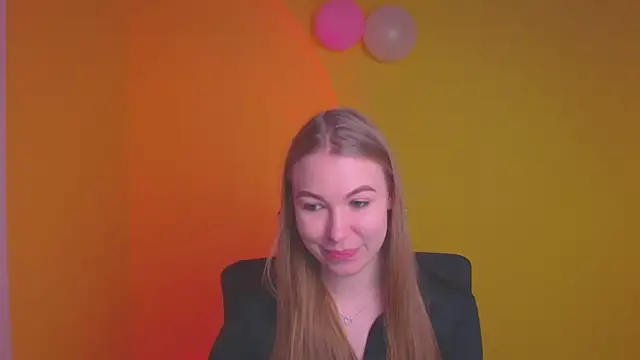 Snapshot of Dana_flowers chatting on 02.20.25 Dana flowers online show from 02.20.25