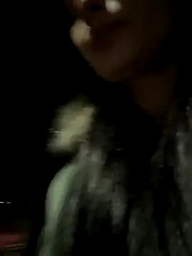 lunalovelee online show from 11.13.25