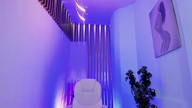 EmiliaRose  online show from 03.03.25