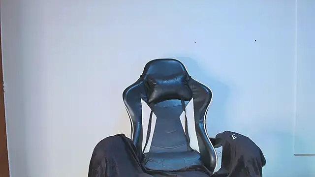 natasha steele online show from 11.04.25