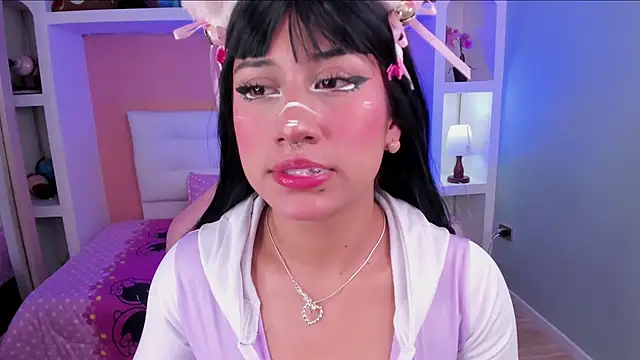 miss   megan online show from 12.23.25