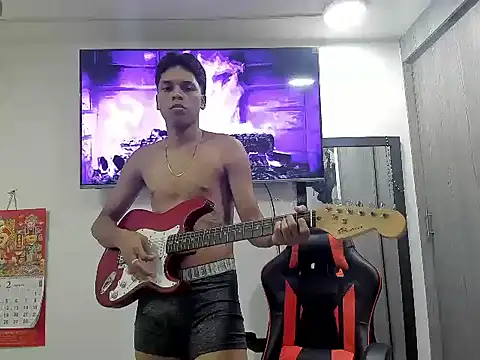 Snapshot of David_Gil19 chatting on 03.06.25 David Gil19 online show from 03.06.25