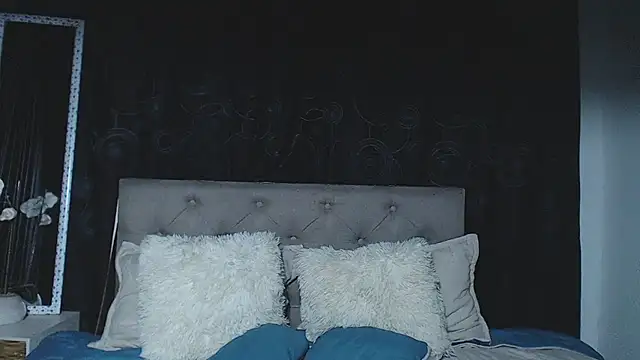 Snapshot of rebeka_kenye chatting on 03.05.25 rebeka kenye online show from 03.05.25