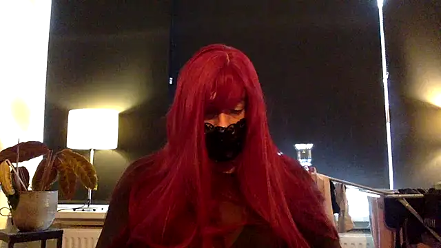 Snapshot of Bleueyez007 chatting on 10.11.25 Bleueyez007 online show from 10.11.25