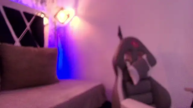 charlotte bluee online show from 01.15.26