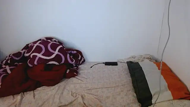 Snapshot of cholitohermoso chatting on 09.19.25 cholitohermoso online show from 09.19.25