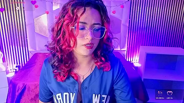 Snapshot of kristen_tay chatting on 02.28.26 kristen tay online show from 02.28.26