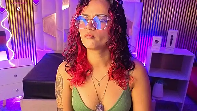 kristen tay online show from 03.11.26