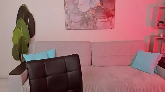 GabriellaMays online show from 11.16.25