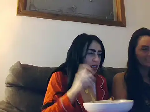 Snapshot of Magical_Misty_Manchester chatting on 02.19.25 Magical Misty Manchester online show from 02.19.25