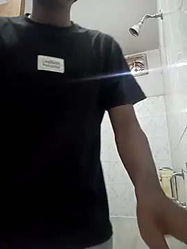 boyyouwant33 online show from 09.29.25