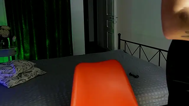 RaileReed online show from 09.20.25