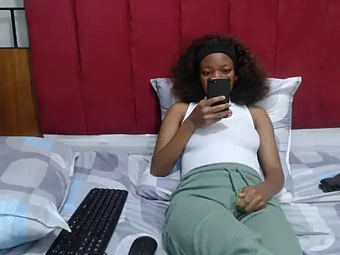 ComeHaveaTask online show from 02.18.25