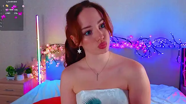 StacyWatts online show from 12.15.25