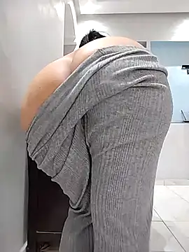 Dalou3a-69 online show from 10.22.25