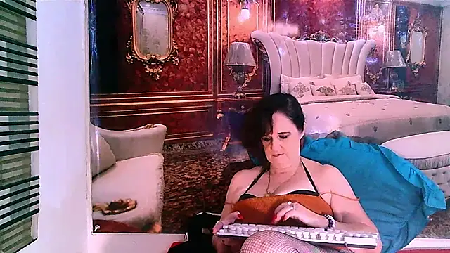 LuciousGrace online show from 03.15.25