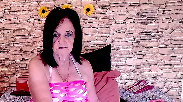 Snapshot of LuciousGrace chatting on 03.02.26 LuciousGrace online show from 03.02.26