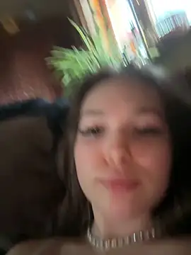 -Amora online show from 11.11.25