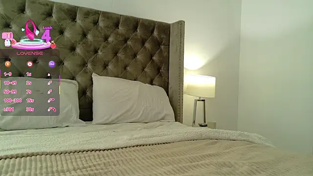 PauLaaCam online show from 10.02.25