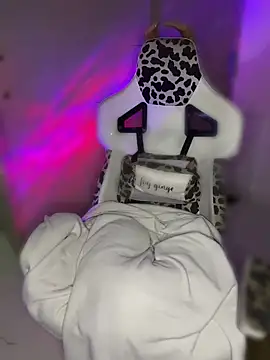  ivyginger online show from 04.09.26