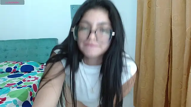 Violett 11 online show from 03.22.25