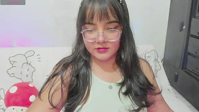 Naoko 7w7 online show from 04.20.26