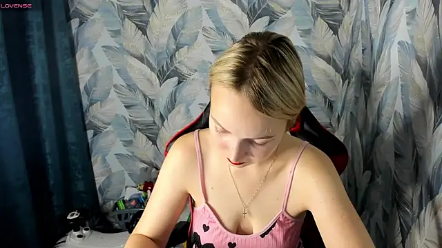 stella leex online show from 11.06.25